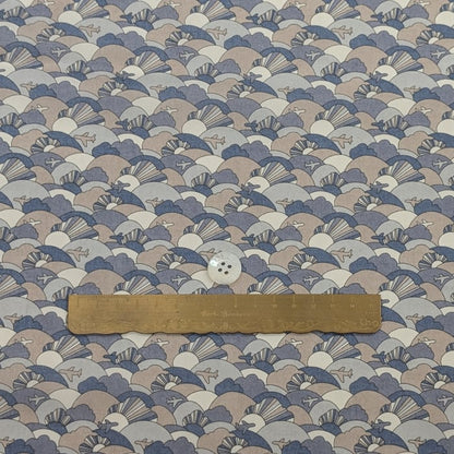 リバティ・ファブリックス　タナローン　Far and Away　ファーアンドアウェイ 　ブルーグレー　約108×50cm
