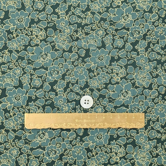 リバティ・ファブリックス　国産タナローン　Betsy Boo Pearl　ベッツィ・ブー・パール　約108×50cm