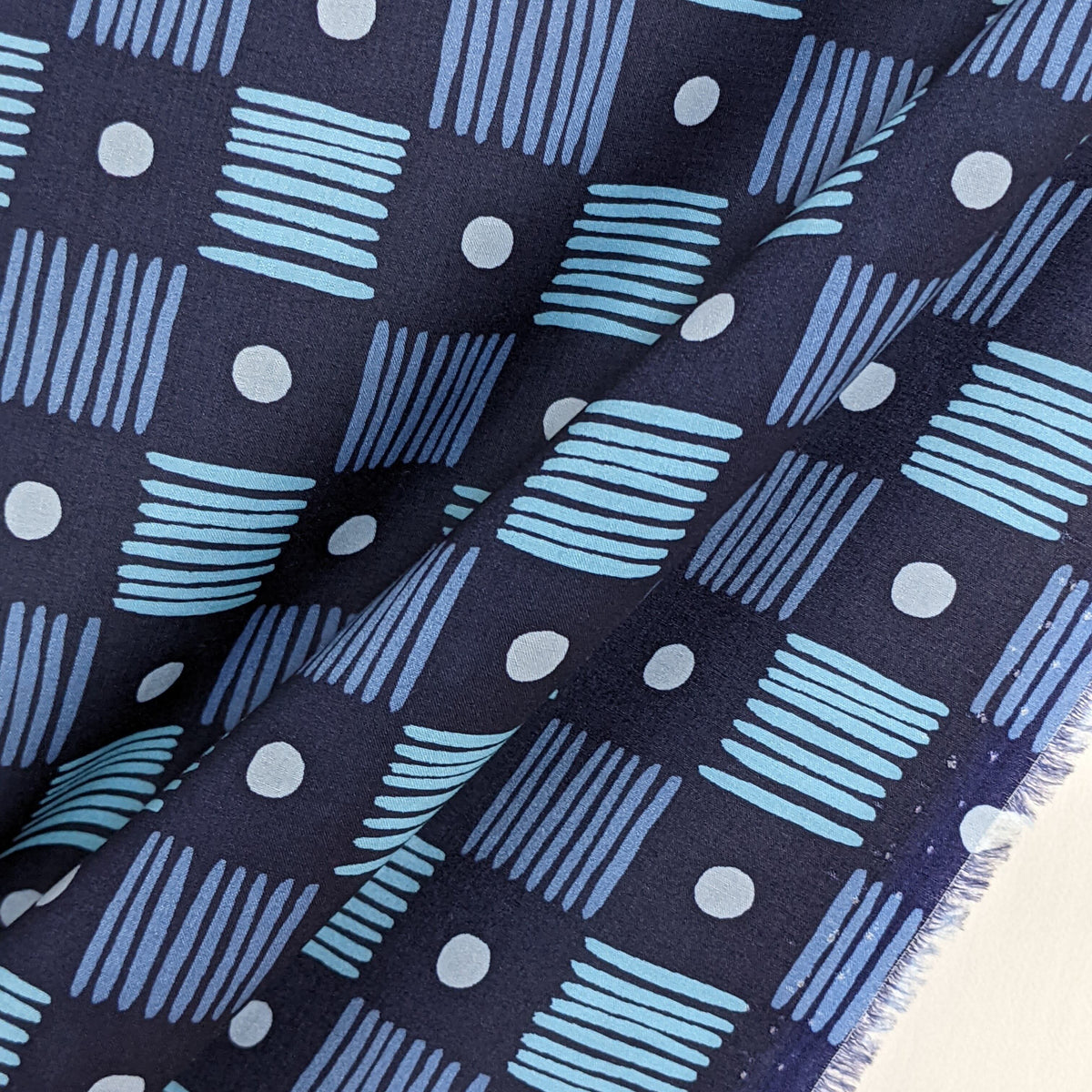 ◆輸入　リバティ　LIBERTY　タナローン　Dotty Check　ドッティチェック　約130×50cm