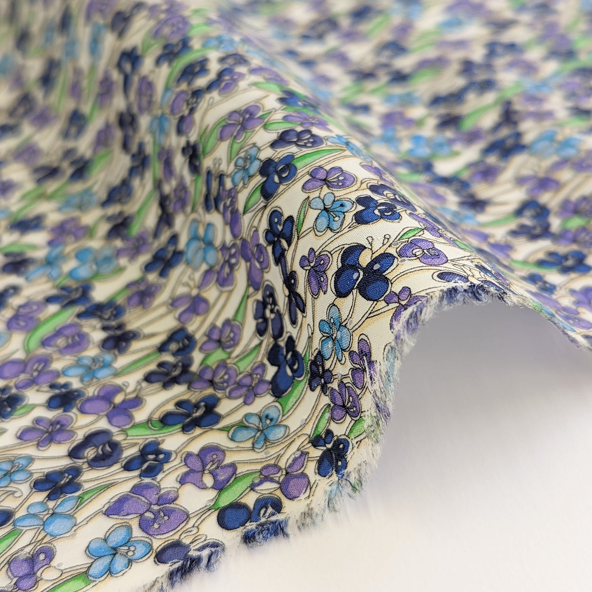 ◆輸入　リバティ　LIBERTY　タナローン　Jennie and Steve  Blue/Purple　ジェニーアンドスティーブ　ブルー/パープル　約130×50cm