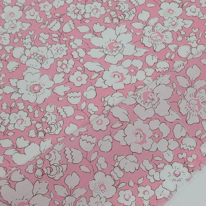 ◆輸入　リバティ　LIBERTY　タナローン　Betsy Boo　ベッツィ・ブー　ピンク　約130×50cm