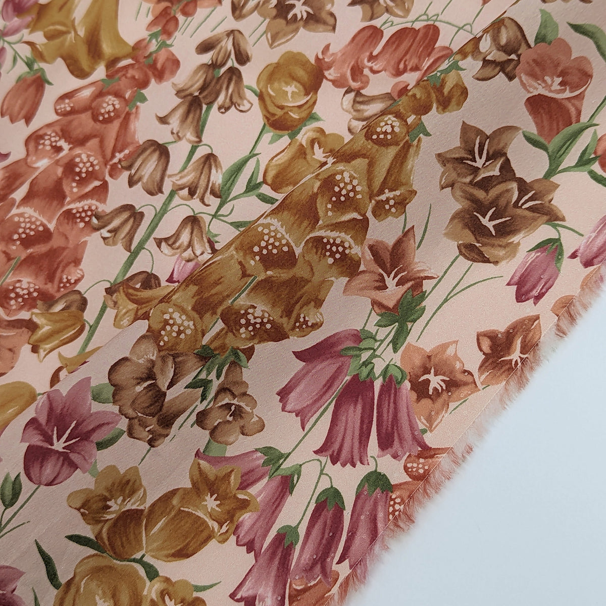 ◆輸入　リバティ　LIBERTY　タナローン　Birkbeck Bluebells Z　バークベックブルーベル　ブラウン　約130×50cm