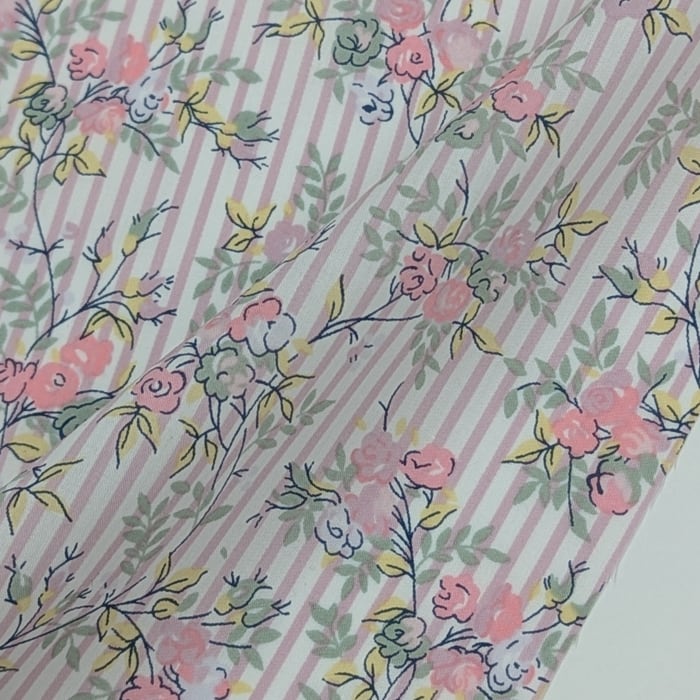 ★HHF別注★リバティ・ファブリックス　国産タナローン　Winding Roses　ワインディング・ローゼズ　約108×50cm