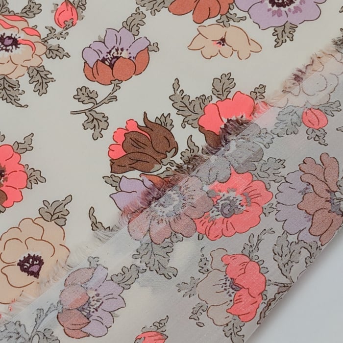 リバティ・ファブリックス　輸入　タナローン　Madeleine　マデリン　約108×50cm