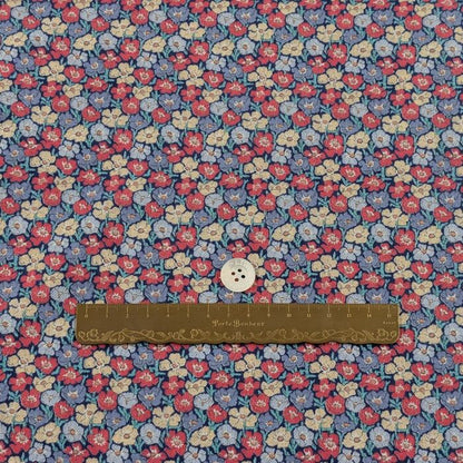 リバティ・ファブリックス　●エアリーコット生地●　Anemones　アネモネズ　約108×50cm