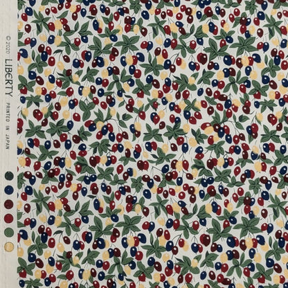 リバティ・ファブリックス　タナローン　Berry Bouquet　ベリー・ブーケ　レッド/ネイビー　約108×50cm
