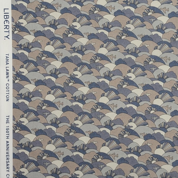 リバティ・ファブリックス　タナローン　Far and Away　ファーアンドアウェイ 　ブルーグレー　約108×50cm