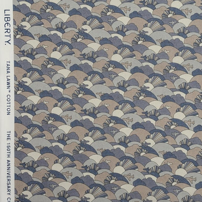 リバティ・ファブリックス　タナローン　Far and Away　ファーアンドアウェイ 　ブルーグレー　約108×50cm