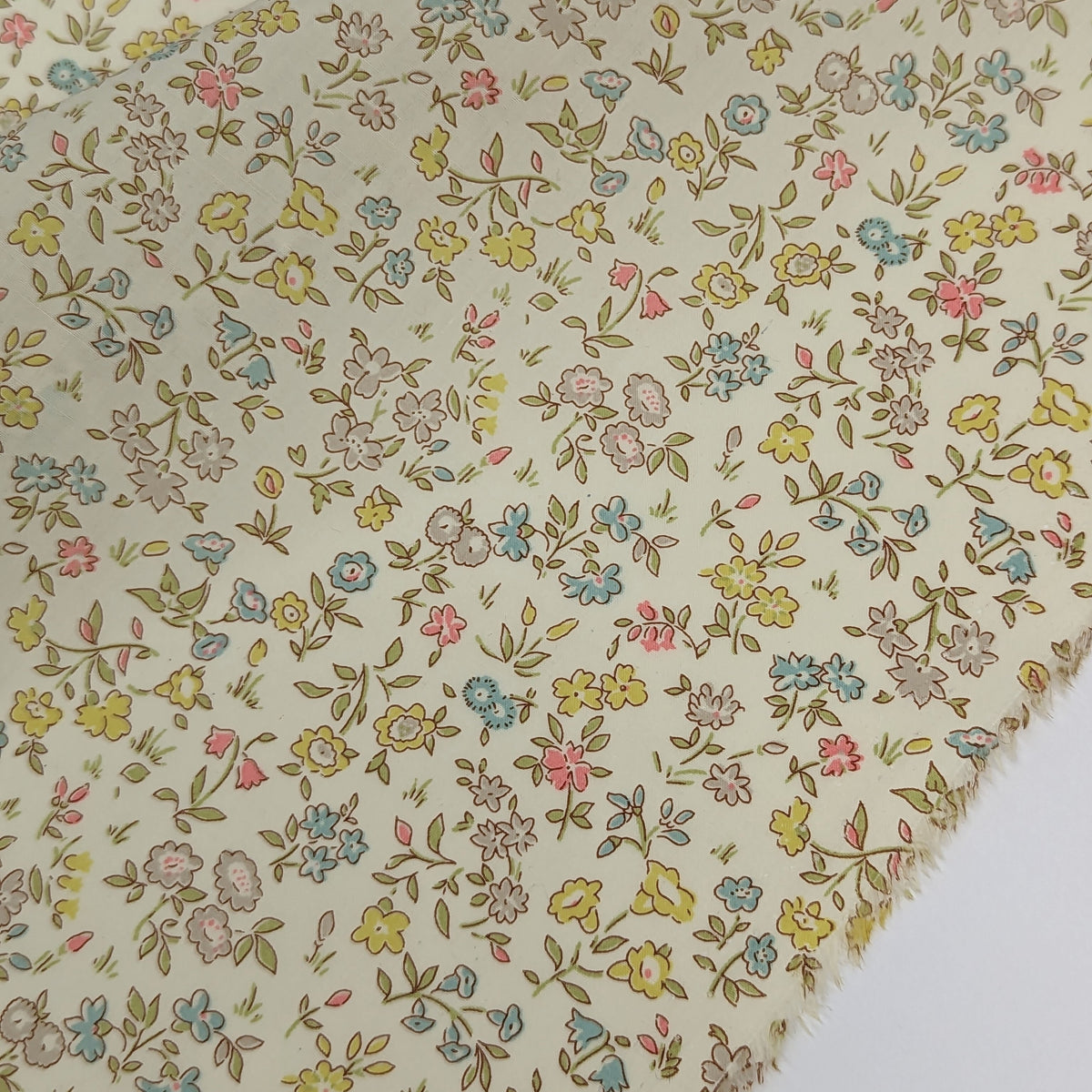 ◆輸入　リバティ　LIBERTY　タナローン　Meadow Sweet Cream　メドウスウィート　クリーム　約130×50cm
