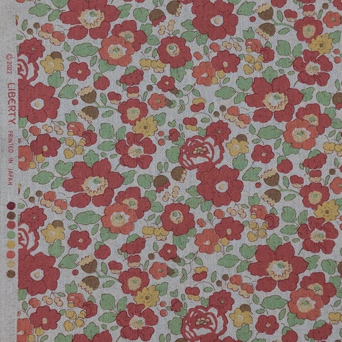 リバティ・ファブリックス　●エアリーコット生地●　Betsy　ベッツィ　レッド　約108×50cm