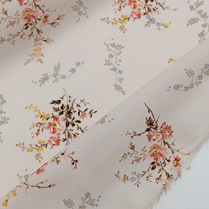 リバティ・ファブリックス　タナローン　　GARDEN BLOOMS　ガーデン・ブルームス　ピンク　約130×50cm