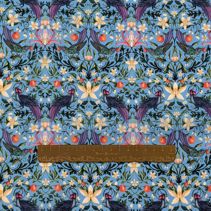リバティ・ファブリックス　タナローン　Forbidden Fruits　フォービドゥン・フルーツ　約108×50cm