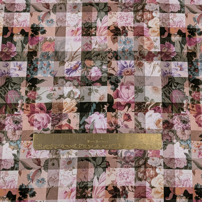 リバティ・ファブリックス　イタリア製　タナローン　Archive Gingham　アーカイブ・ギンガム　ピンク　約108×50cm
