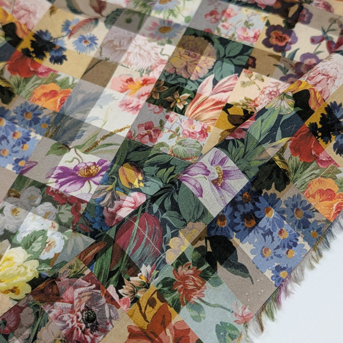 リバティ・ファブリックス　イタリア製　タナローン　Archive Gingham　アーカイブ・ギンガム　マルチカラー　約108×50cm