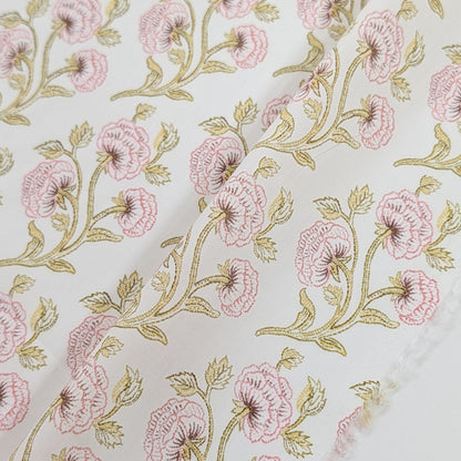 リバティ・ファブリックス　イタリア製　タナローン　Needlepoint　ニードルポイント　ピンク　約108×50cm