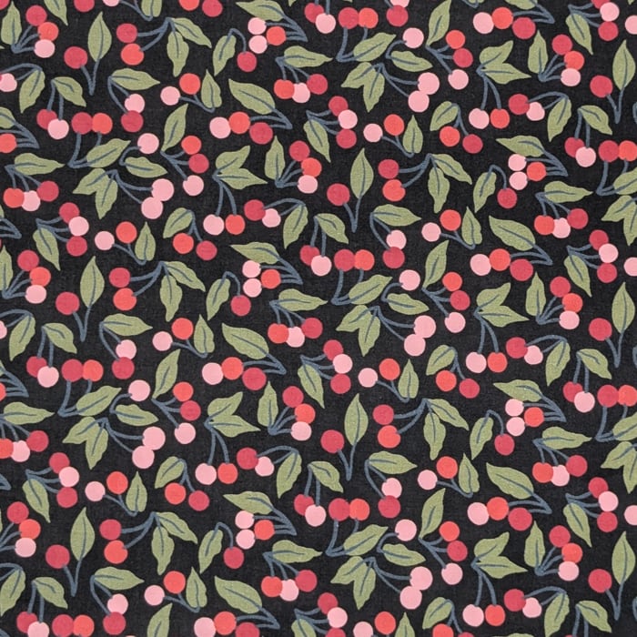 リバティ・ファブリックス　タナローン　Cherry Drop　チェリー・ドロップ　ブラック地/ピンク　約108×50cm