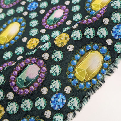 ◆輸入　リバティ　LIBERTY　タナローン　Tiara Green　ティアラ　グリーン　約130×50cm