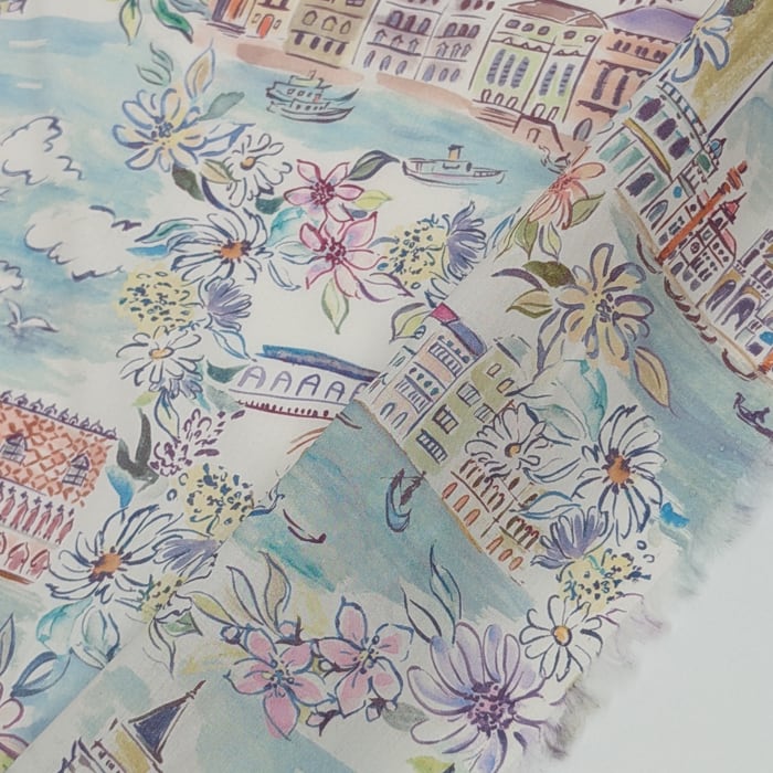 リバティ・ファブリックス　イタリア製タナローン　Venezia　ヴェネツィア　約108×50cm