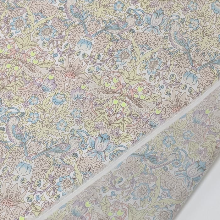 リバティ・ファブリックス　タナローン　Strawberry Thief Spring　ストロベリーシーフスプリング　イエローネオン　約108×50cm