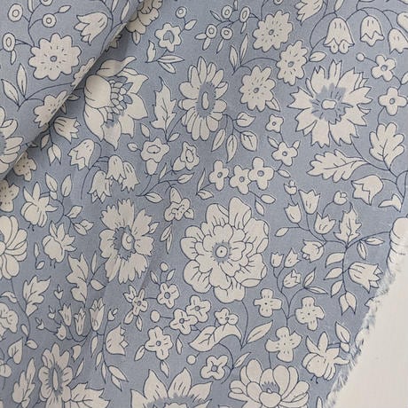 ◆輸入　リバティ　LIBERTY　タナローン　D'anjo Sky W　ダンジョスカイ　Wカラー　約130×50cm