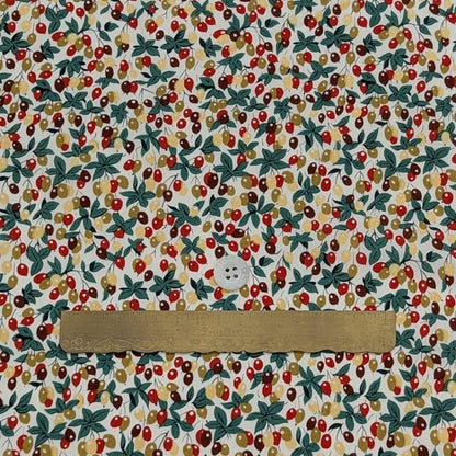 リバティ・ファブリックス　タナローン　Berry Bouquet　ベリー・ブーケ　ワインレッド/オレンジ　約108×50cm