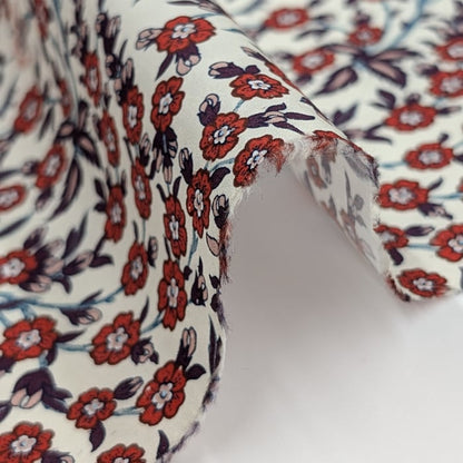 リバティ・ファブリックス　タナローン　Empress　エンプレス　レッド　約108×50cm