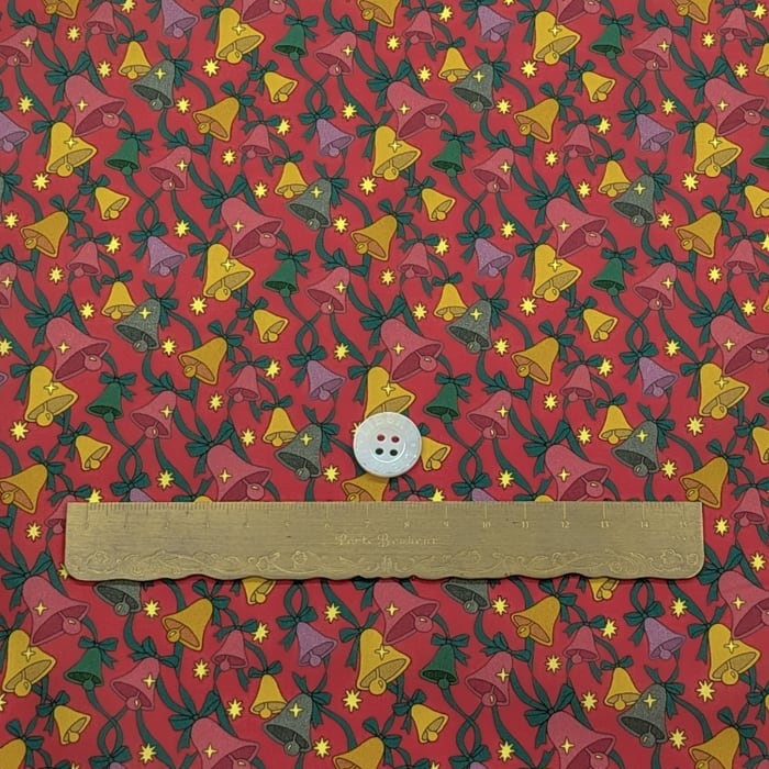 リバティ・ファブリックス　タナローン　Sparkling Bells　スパークリング・ベルズ　レッド　約108×50cm